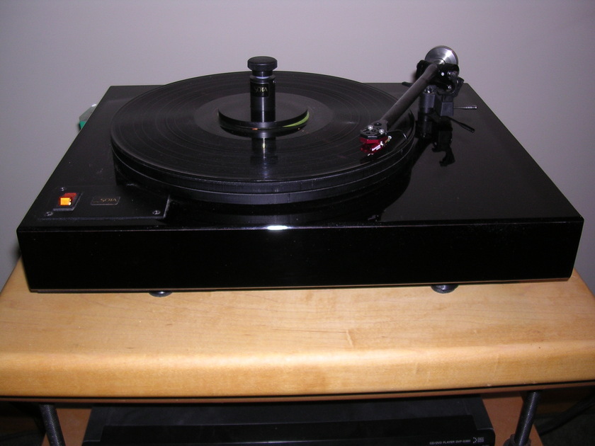 Sota Comet Turntable w/dynavector 10x5 Turntables Audiogon
